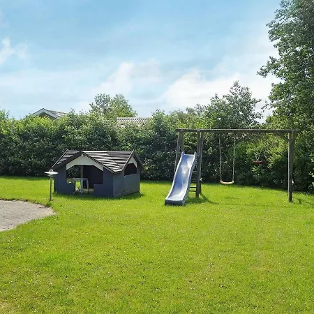 Three-bedroom Holiday In Sydals 6